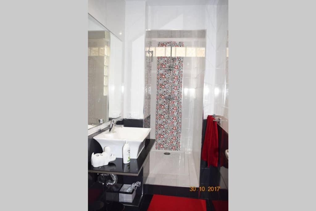 Apartamento En El Centro De Alicante Eksteriør bilde