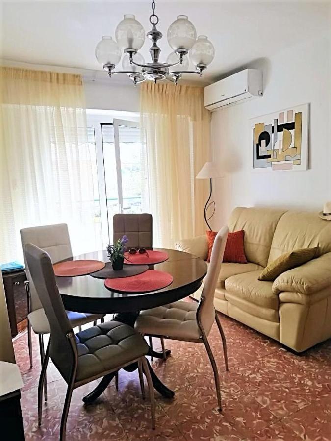 Apartamento En El Centro De Alicante Eksteriør bilde
